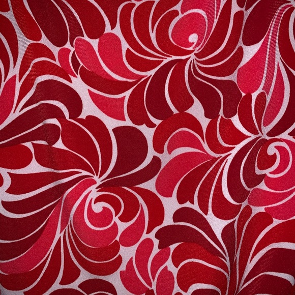 Formal Women’s dress - Picture 6 of 6